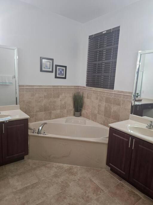 D&N Property Rental Miami Exterior photo